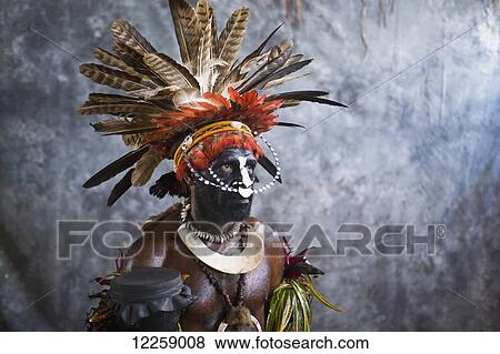 Chimbu performer, Goroka Show; Eastern Highlands View Large Photo Image Stock Photo - Chimbu performer, Goroka Show; Eastern Highlands. Fotosearch