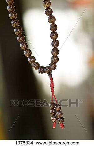 chinese buddhist prayer beads