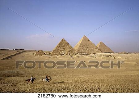 Chris Caldicott/Axiom The Pyramids At Giza Egypt View Large Photo Image Stock Image - Chris Caldicott/Axiom The Pyramids At Giza Egypt. Fotosearch