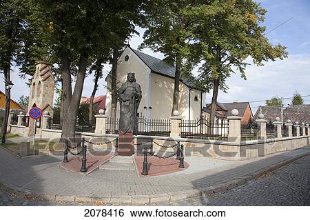Church Of St. Simon, Lipnica Murowana, Malopolska, Poland View Large Photo Image Stock Photograph - Church Of St. Simon, Lipnica Murowana, Malopolska, Poland. Fotosearch