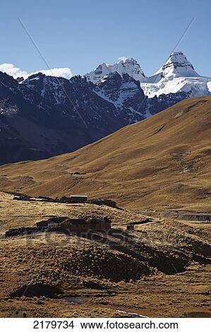 Picture - Condorri peak with Amaryan village, Cordillera Real; Bolivia. Fotosearch