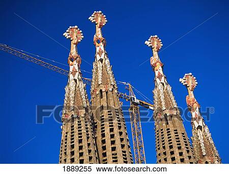Stock Photography - Construction Crane Above The Temple Expiatori De La Sagrada Familia.. Fotosearch