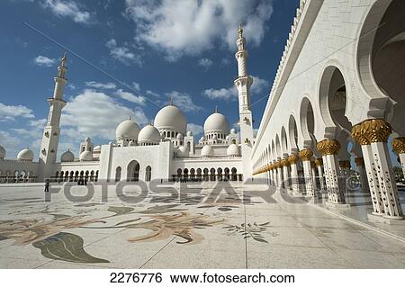 Stock Photograph - Courtyard of the Sheikh Zayed Grand Mosque; Abu Dhabi, United Arab Emirates. Fotosearch