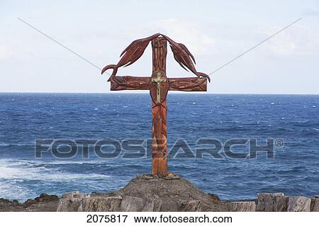 Cross Near Hanga Te'e, Rapa Nui (Easter Island), Chile View Large Photo Image Stock Photo - Cross Near Hanga Te'e, Rapa Nui (Easter Island), Chile. Fotosearch