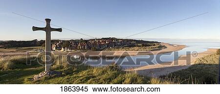Stock Photography - Cross On A Hill; Northumberland, England. Fotosearch