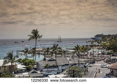 Stock Image - Cruise Ship at anchor; Kailua-Kona, Island of Hawaii, Hawaii, United States of America. Fotosearch