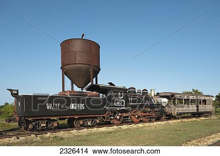 Picture - Cuba, Old working American steam trains; Trinidad. Fotosearch
