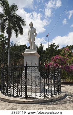 Stock Photo - Cuba, Plaza de Armas; Havana, first president of the Republic, Monument of Carlos Manuel de Cespedes. Fotosearch