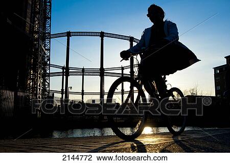 Cycling Around Regents Canal In Shoreditch, East London, London, Uk View Large Photo Image Stock Image - Cycling Around Regents Canal In Shoreditch, East London, London, Uk. Fotosearch