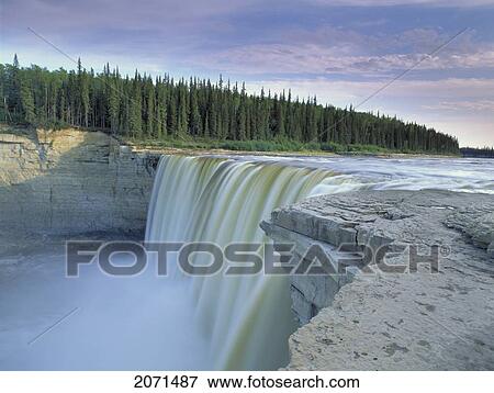 Stock Photo - D. Wiggett; Alexandra Falls, Nt. Fotosearch