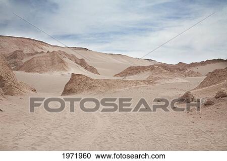 Death Valley In The Cordillera De La Sal, Antofagasta Region, Chile View Large Photo Image Stock Image - Death Valley In The Cordillera De La Sal, Antofagasta Region, Chile. Fotosearch