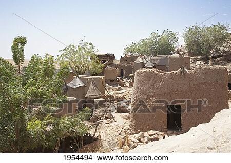 Dongon house in Irelli, Mopti, Mali View Large Photo Image Picture - Dongon house in Irelli, Mopti, Mali. Fotosearch