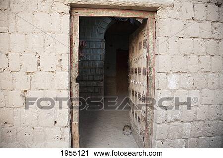 Door, Timbuktu, Mali View Large Photo Image Stock Image - Door, Timbuktu, Mali. Fotosearch