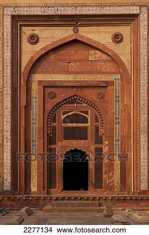 Picture - Doorway in the Jami Masjid, Fatehpur Sikri, Agra, India.. Fotosearch