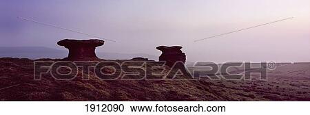 Stock Image - Doubler Stones On Rombalds Moor, West Yorkshire, England, Uk. Fotosearch