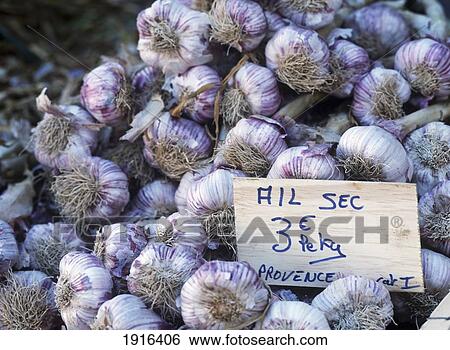 Stock Photograph - Dried Garlic, Fruit And Veg Market. Fotosearch