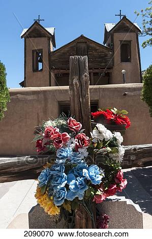 Stock Image - El Santuario De Chimayo Is A Roman Catholic Church In Chimayo, New Mexico, Usa. Fotosearch
