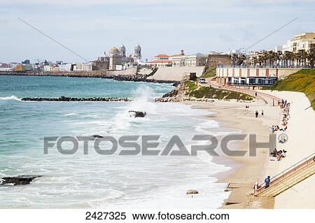 Stock Photography - Enjoying the waterfront; Cadiz, Andalusia, Spain. Fotosearch