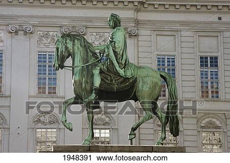 Equestrian statue of Josef II by Franz Anton Zauner on the Josefsplatz, Vienna (Wien), Austria View Large Photo Image Stock Image - Equestrian statue of Josef II by Franz Anton Zauner on the Josefsplatz, Vienna (Wien), Austria. Fotosearch