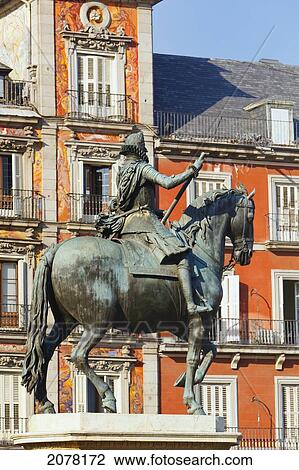 Equestrian Statue Of King Felipe Iii In Plaza Mayor; Madrid Spain View Large Photo Image Stock Image - Equestrian Statue Of King Felipe Iii In Plaza Mayor; Madrid Spain. Fotosearch
