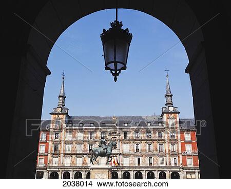 Equestrian Statue Of King Felipe Iii; Madrid Spain View Large Photo Image Picture - Equestrian Statue Of King Felipe Iii; Madrid Spain. Fotosearch