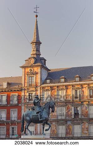 Equestrian Statue Of King Felipe Iii; Madrid Spain View Large Photo Image Picture - Equestrian Statue Of King Felipe Iii; Madrid Spain. Fotosearch
