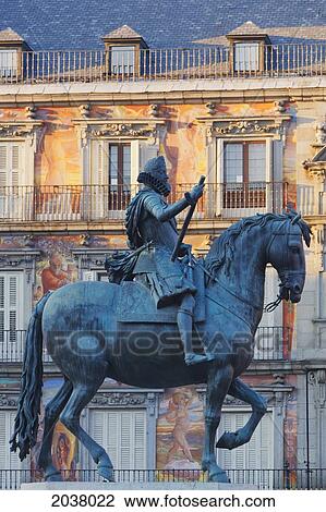 Stock Image - Equestrian Statue Of King Felipe Iii; Madrid Spain. Fotosearch
