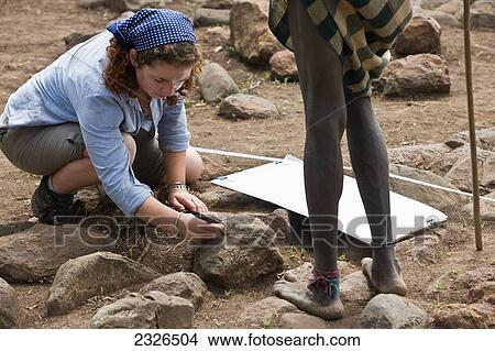 Picture - Ethiopia, South Western Ethiopia, Omo Valley, Southern Mursiland, Archeology work; Dirikoro. Fotosearch