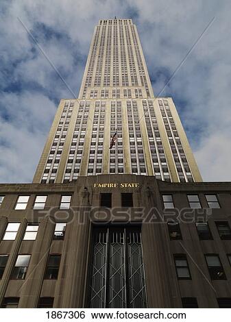 Exterior Of Empire State Building, Manhattan, New York, Usa View Large Photo Image Stock Photograph - Exterior Of Empire State Building, Manhattan, New York, Usa. Fotosearch