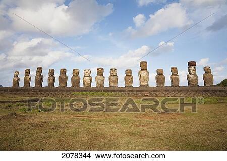 Picture - Fifteen Moais From Different Periods, Restored By Archaeologist Claudio Cristino, At Ahu Tongariki, Rapa Nui (Easter Island), Chile. Fotosearch