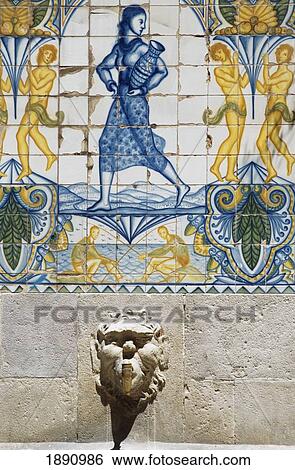 Stock Photograph - Fountain Detail. Fotosearch