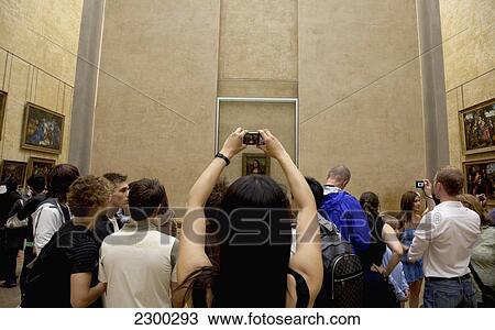 France, Crowds trying to glimpse Mona Lisa in Louvre Museum; Paris View Large Photo Image Stock Image - France, Crowds trying to glimpse Mona Lisa in Louvre Museum; Paris. Fotosearch