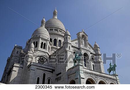 Stock Photography - France, Montmartre; Paris, Sacre Coeur Church. Fotosearch