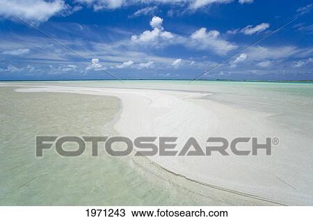 Stock Image - French Polynesia, Tuamotu Islands, Rangiroa Atoll, Blue Lagoon, Tropical Sandy Beach.. Fotosearch