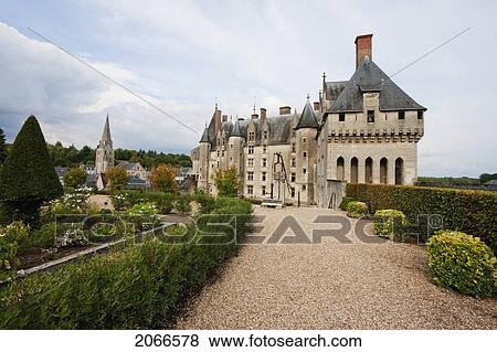 Gardens Of The Chateau De Langeais, Langeais, Indre-Et-Loire, France View Large Photo Image Stock Photo - Gardens Of The Chateau De Langeais, Langeais, Indre-Et-Loire, France. Fotosearch