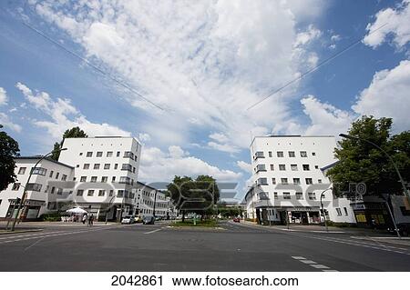 Stock Image - Gate Lodges On Arosa Avenue In White City, Part Of The Berlin Modernism Housing Estates, Berlin, Germany. Fotosearch