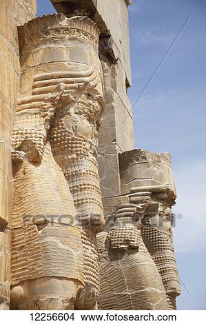 Picture - Gate of All lands; Persepolis, Iran. Fotosearch