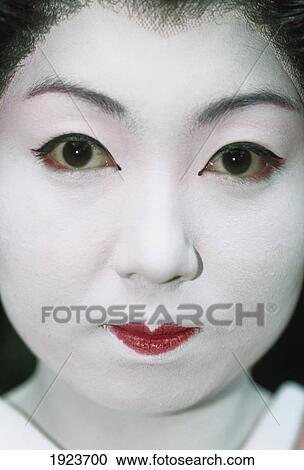 Stock Image - Geisha. Fotosearch