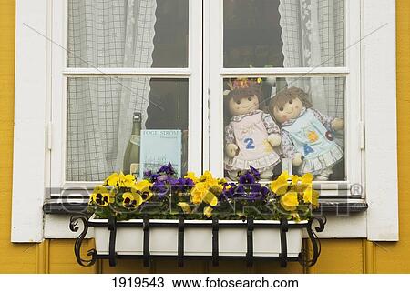 Gift Shop Window At Handelsman Flink At Flaton, Bohuslan Archipelago, Sweden View Large Photo Image Stock Image - Gift Shop Window At Handelsman Flink At Flaton, Bohuslan Archipelago, Sweden. Fotosearch