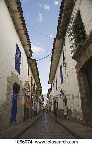 Gringo Alley Near The Plaza De Armas In Cusco, Peru View Large Photo Image Picture - Gringo Alley Near The Plaza De Armas In Cusco, Peru. Fotosearch