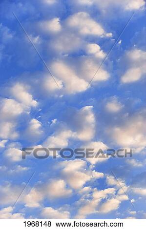 Stock Photo - Hawaii, Beautiful Cloud Patterns.. Fotosearch