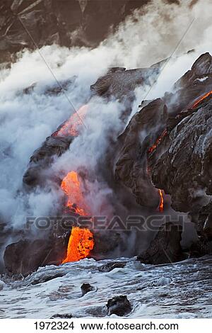 Picture - Hawaii, Big Island, Kalapana, Pahoehoe Lava Flowing From Kilauea Reaching The Pacific Ocean.. Fotosearch