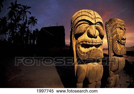 Hawaii, Big Island, Ki'i (Carvings) At Pu'uhonua O Honaunau Nhp View Large Photo Image Stock Photography - Hawaii, Big Island, Ki'i (Carvings) At Pu'uhonua O Honaunau Nhp. Fotosearch