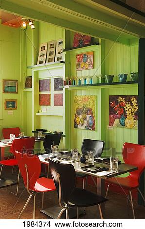 Picture - Hawaii, Big Island, North Kohala, Hawi, Interior Of Popular Restaurant, Sushi Rock.. Fotosearch