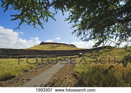 Stock Photo - Hawaii, Big Island, North Kohala, Kawaihae, Mailekini Heiau.. Fotosearch