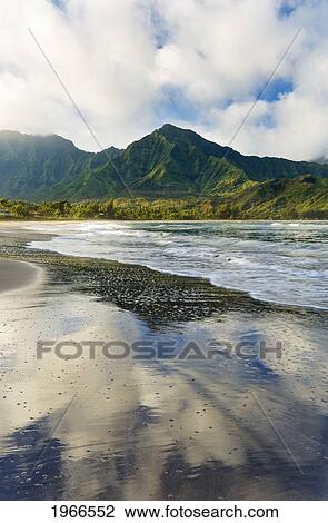 Stock Image - Hawaii, Kauai, Hanalei Bay, Mountains In Background.. Fotosearch