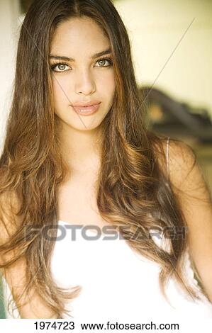 Stock Image - Hawaii, Kauai, Headshot Of Attractive Young Woman.. Fotosearch
