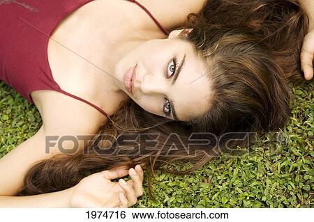 Stock Photograph - Hawaii, Kauai, Headshot Of Attractive Young Woman.. Fotosearch