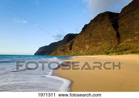 Stock Image - Hawaii, Kauai, Polihale Beach And Evening Glow.. Fotosearch