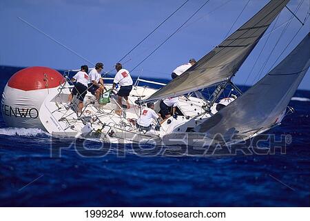 Picture - Hawaii, Kenwood Cup, Leaning Yacht Passes Buoy. Fotosearch